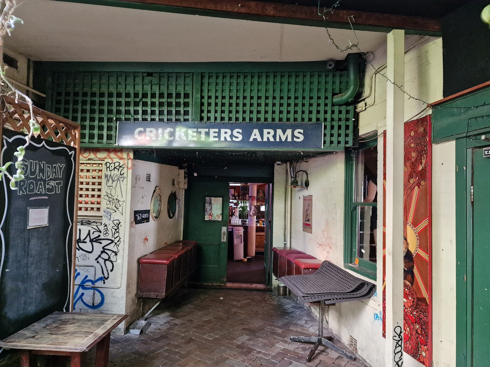 Cricketer's Arms Hotel in Surry Hills - photo 3
