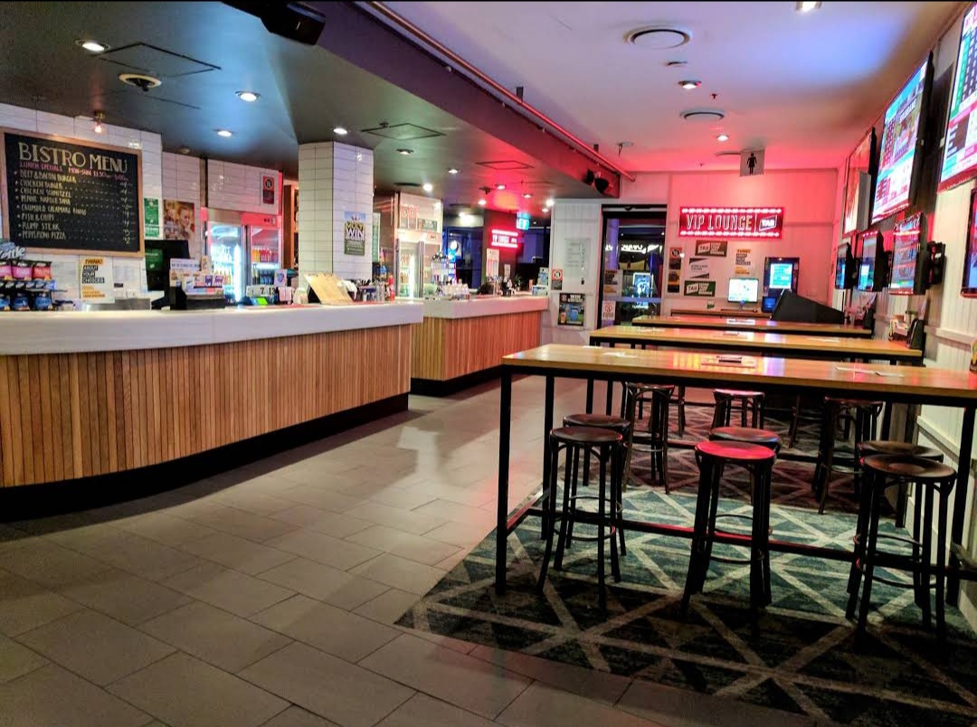 Crown Hotel Parramatta in Parramatta - photo 2