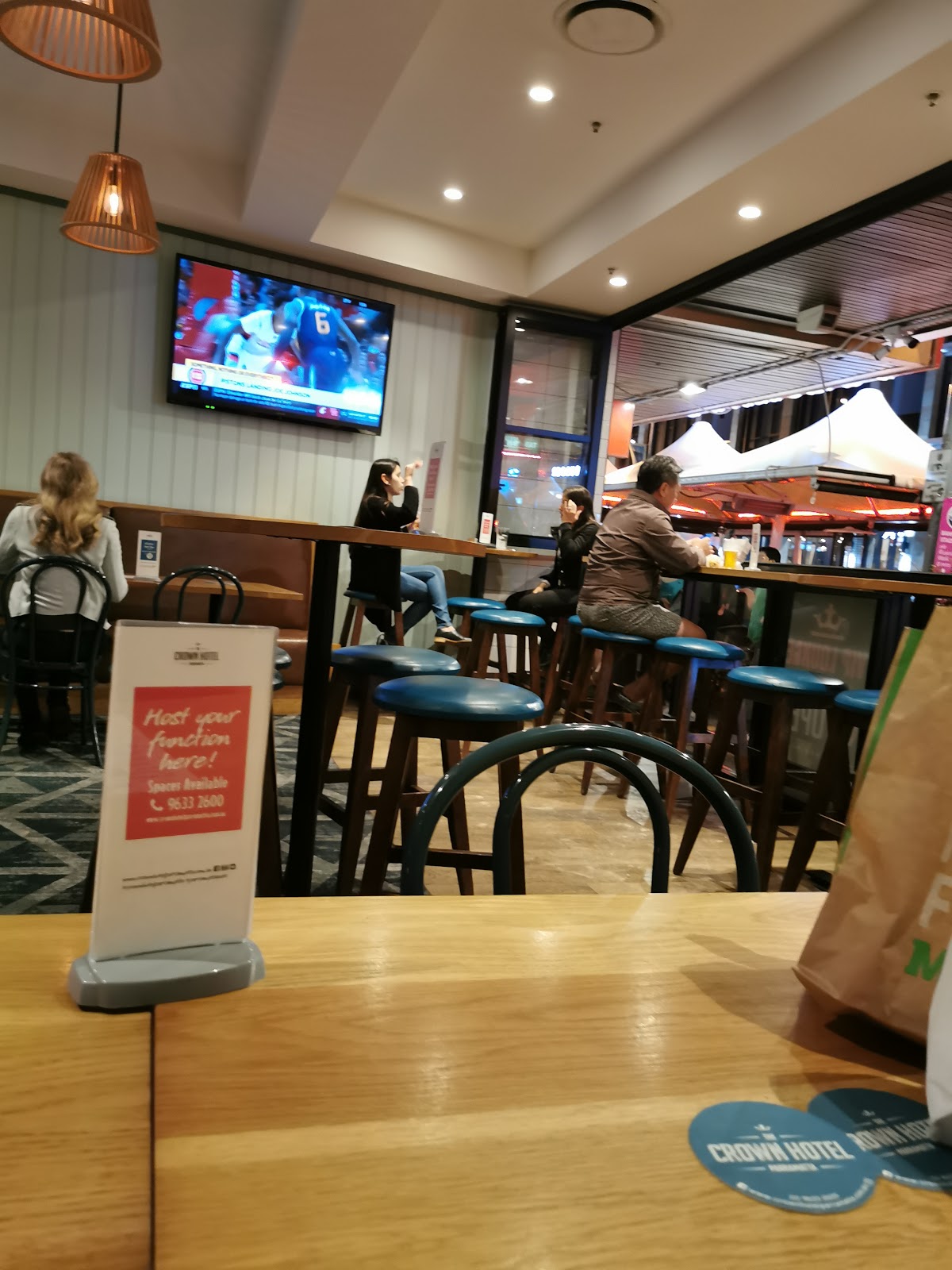 Crown Hotel Parramatta in Parramatta - photo 4