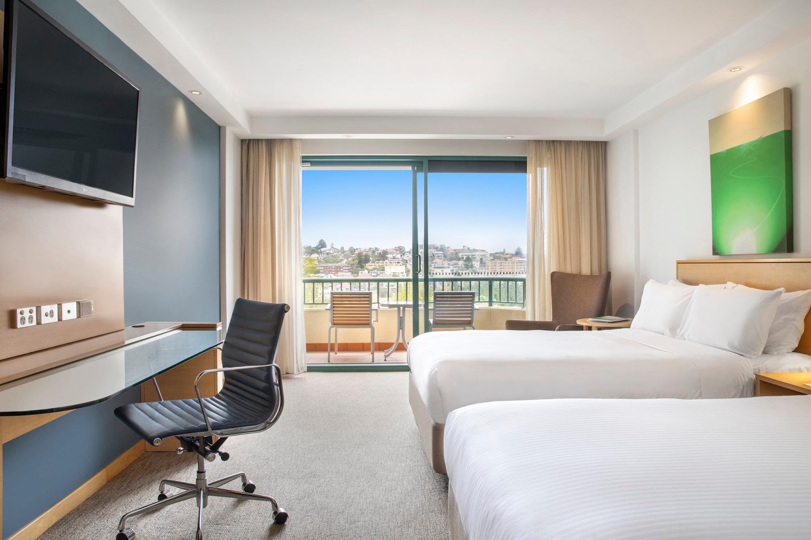 Crowne Plaza Coogee Beach in Coogee - photo 5