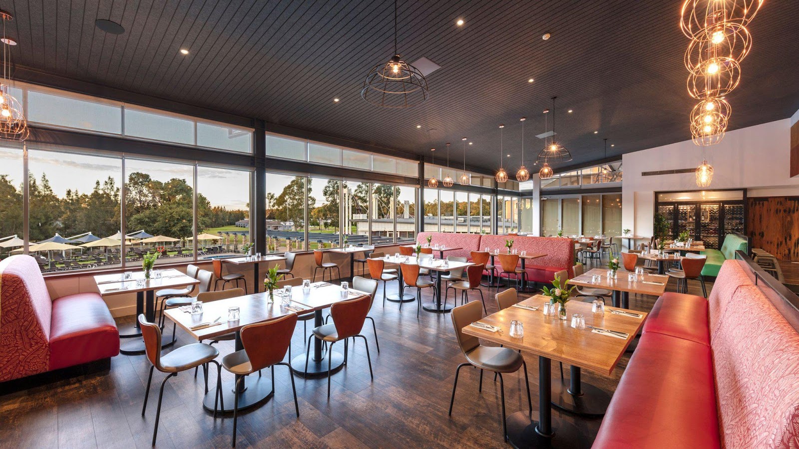 Crowne Plaza Hunter Valley in Lovedale - photo 2