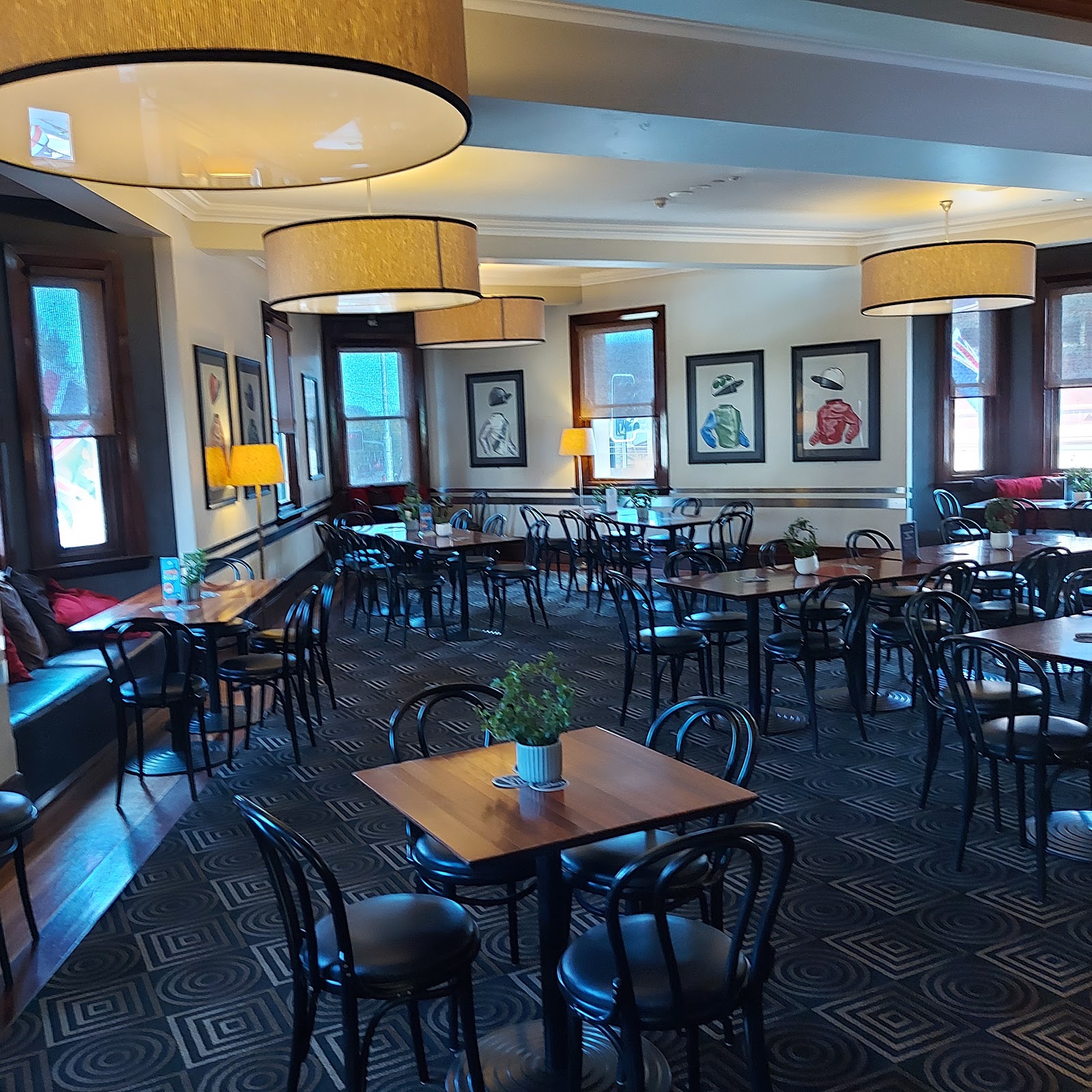 Doncaster Hotel in Kensington - photo 2