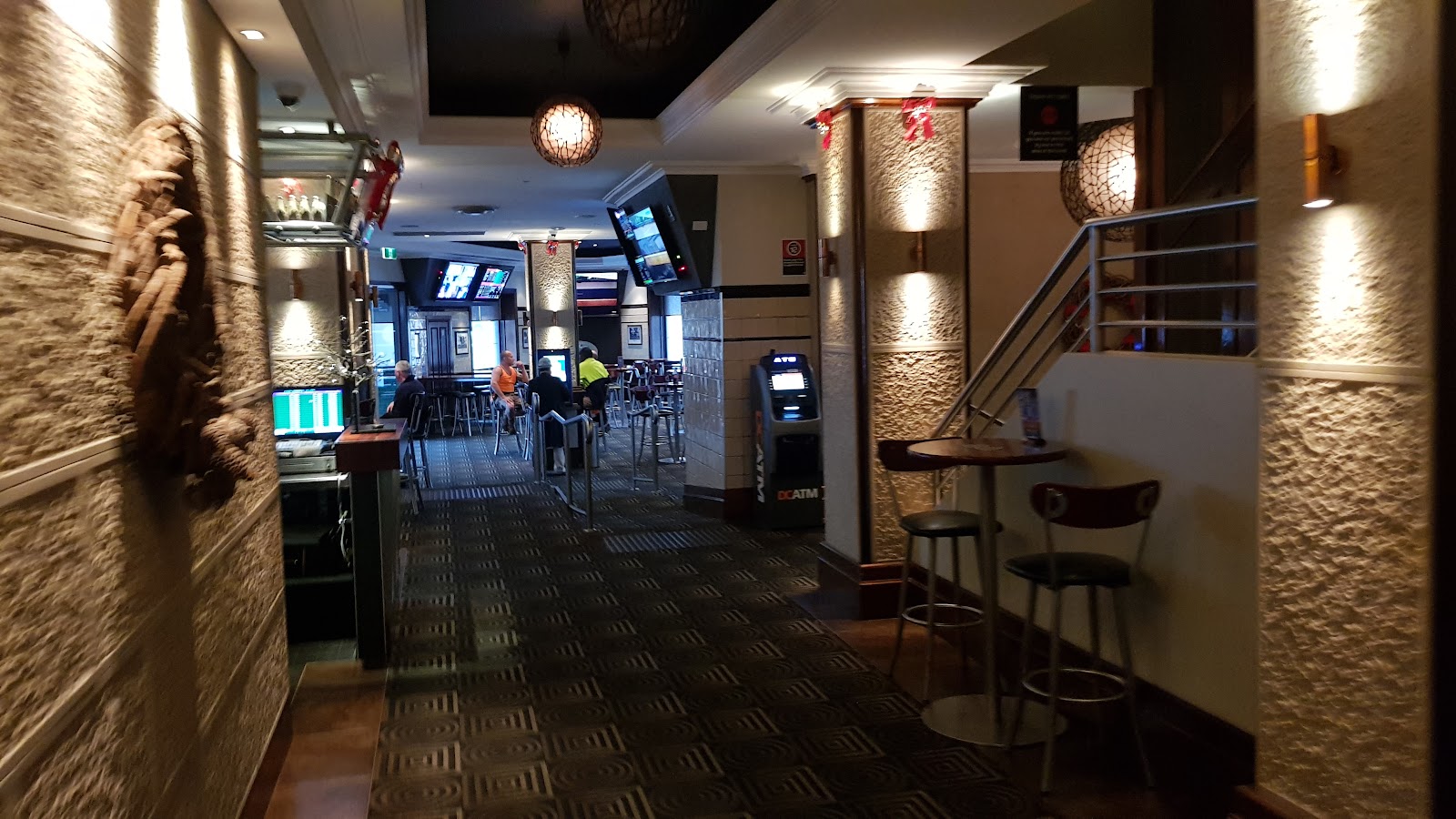Doncaster Hotel in Kensington - photo 4