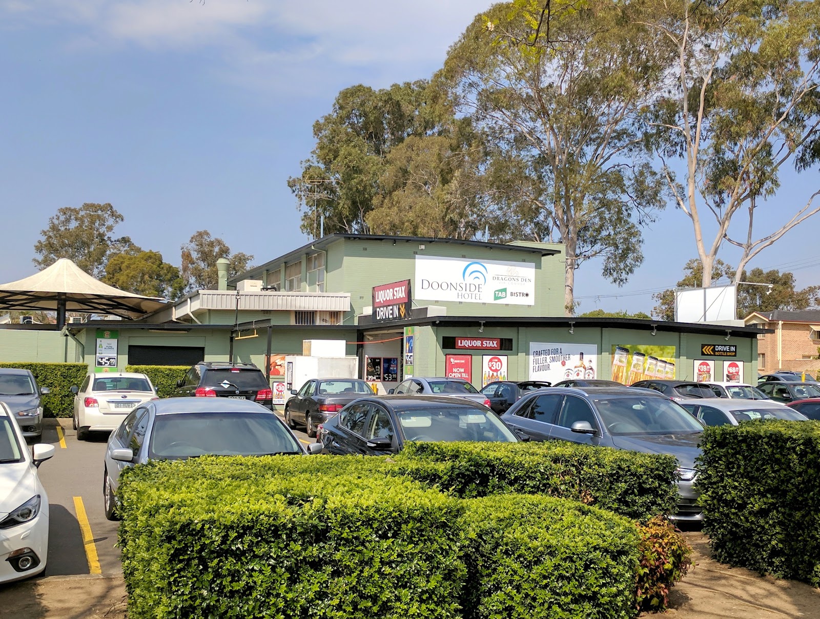 Doonside Hotel in Doonside - photo 1