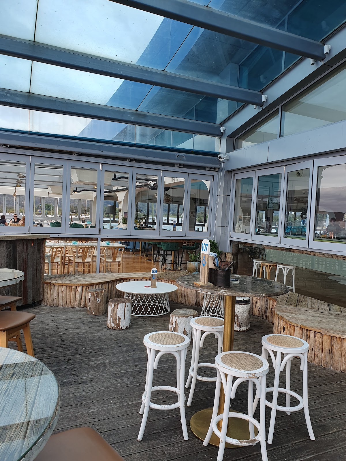 Drifters Wharf in Gosford - photo 4
