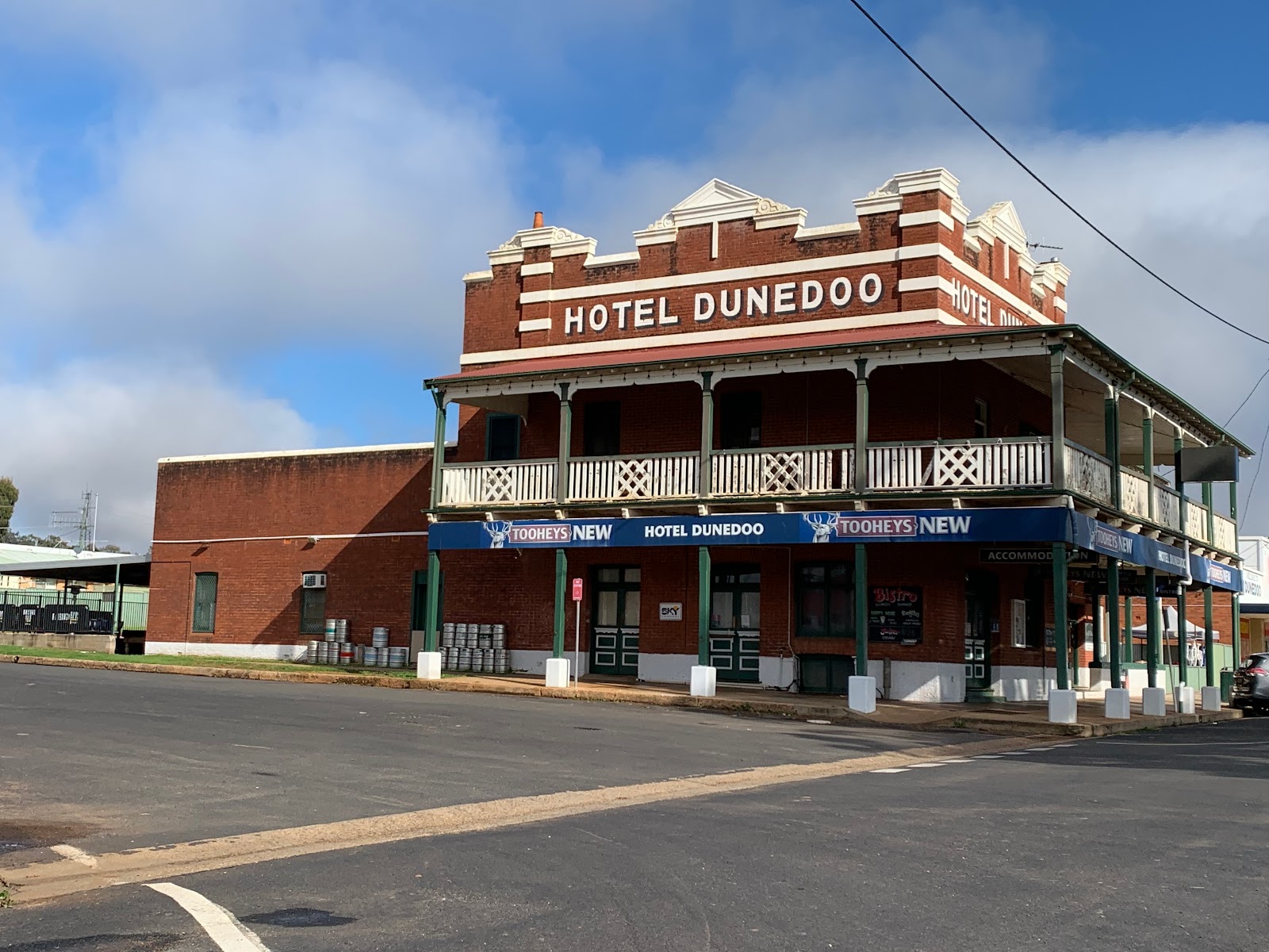 Dunedoo Hotel in Dunedoo - photo 1