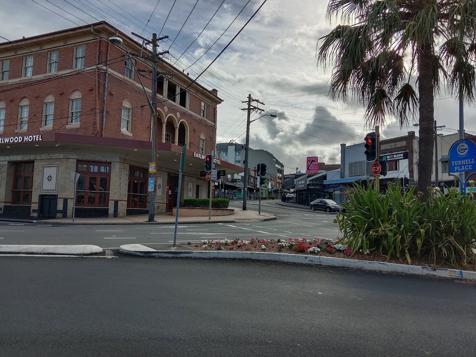 Earlwood Hotel in Earlwood - photo 1