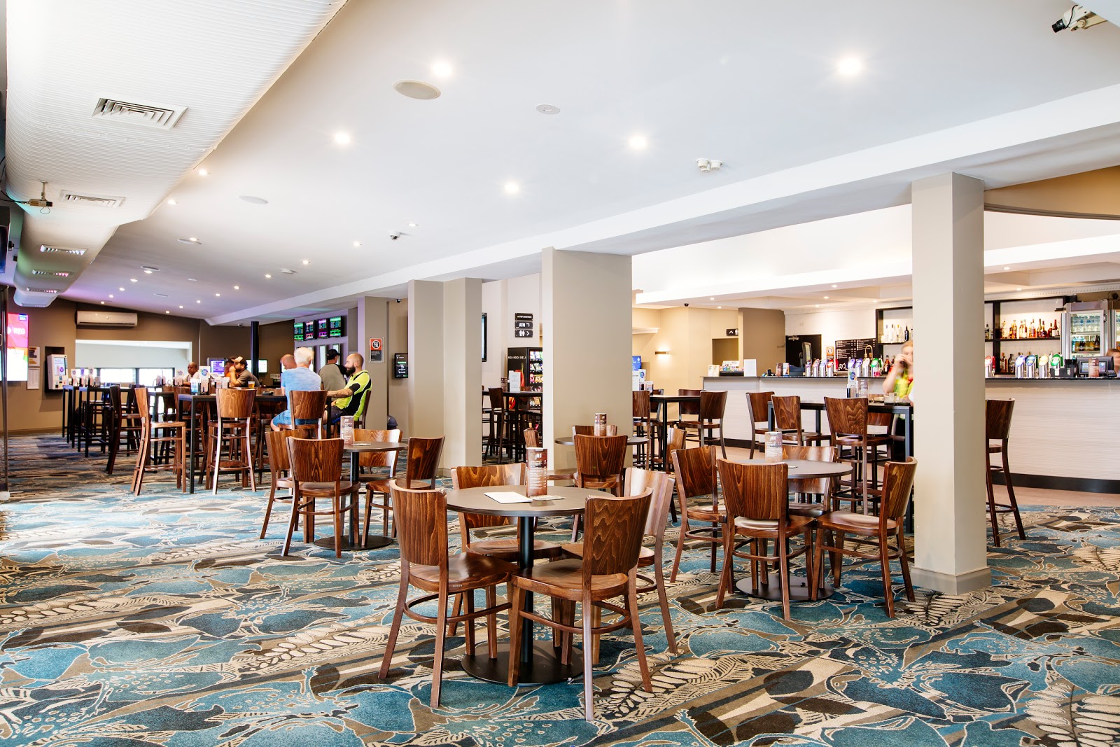 Eastern Creek Tavern in Huntingwood - photo 1