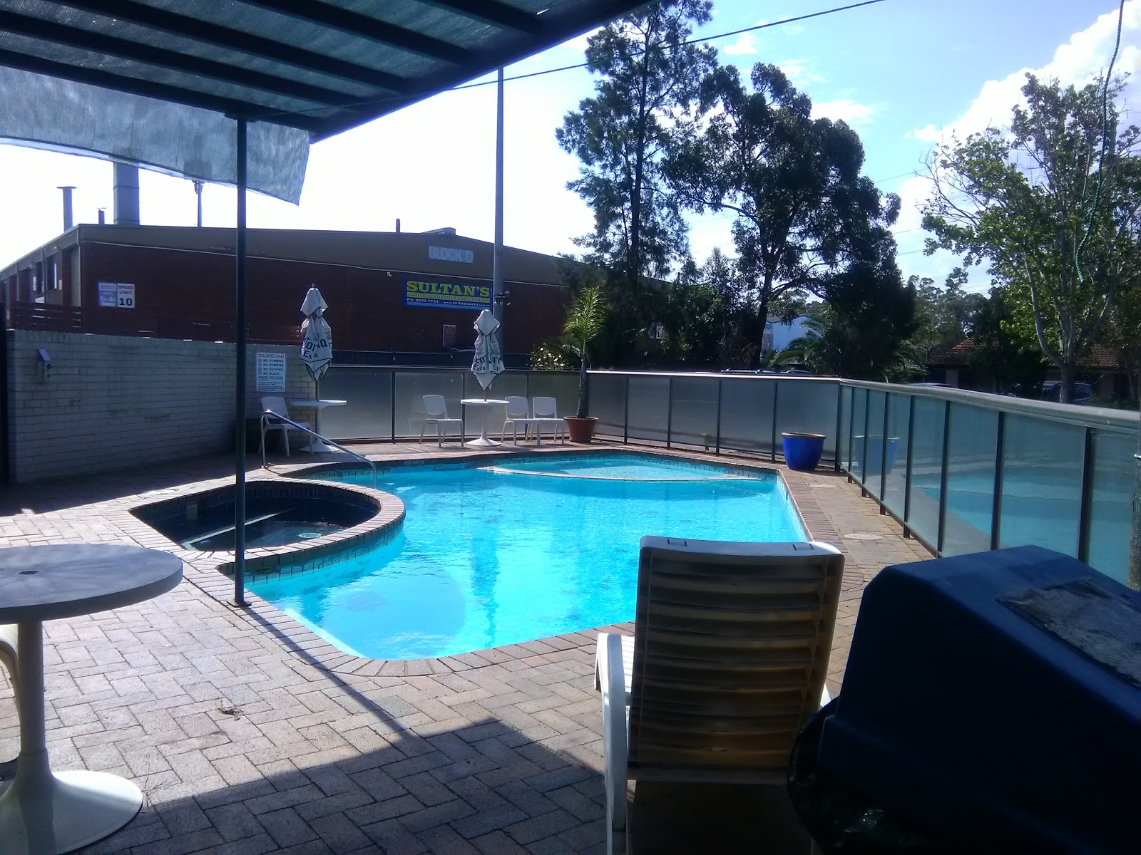 El Toro Motor Inn in Warwick Farm - photo 3