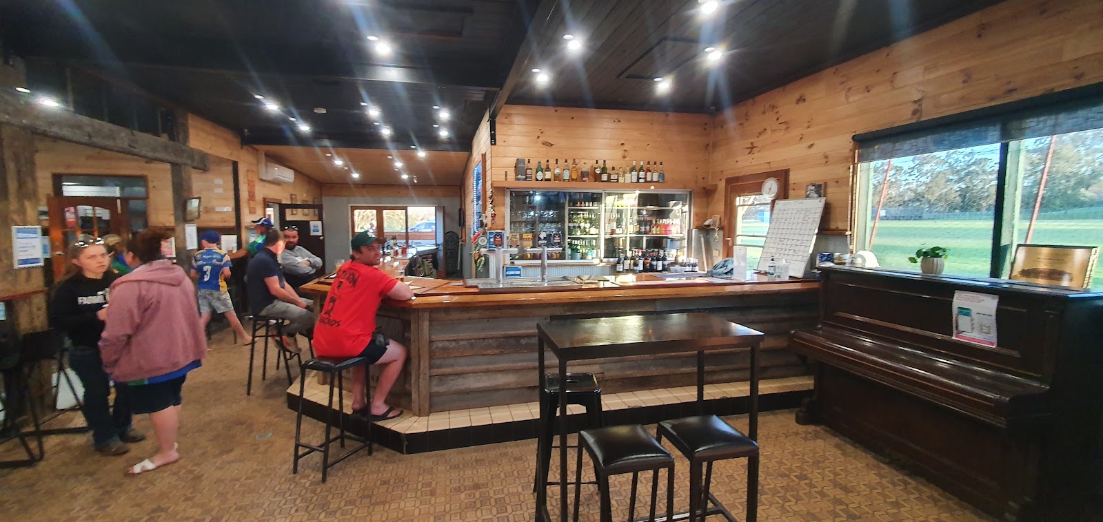 Farmers Hotel in Vacy - photo 2