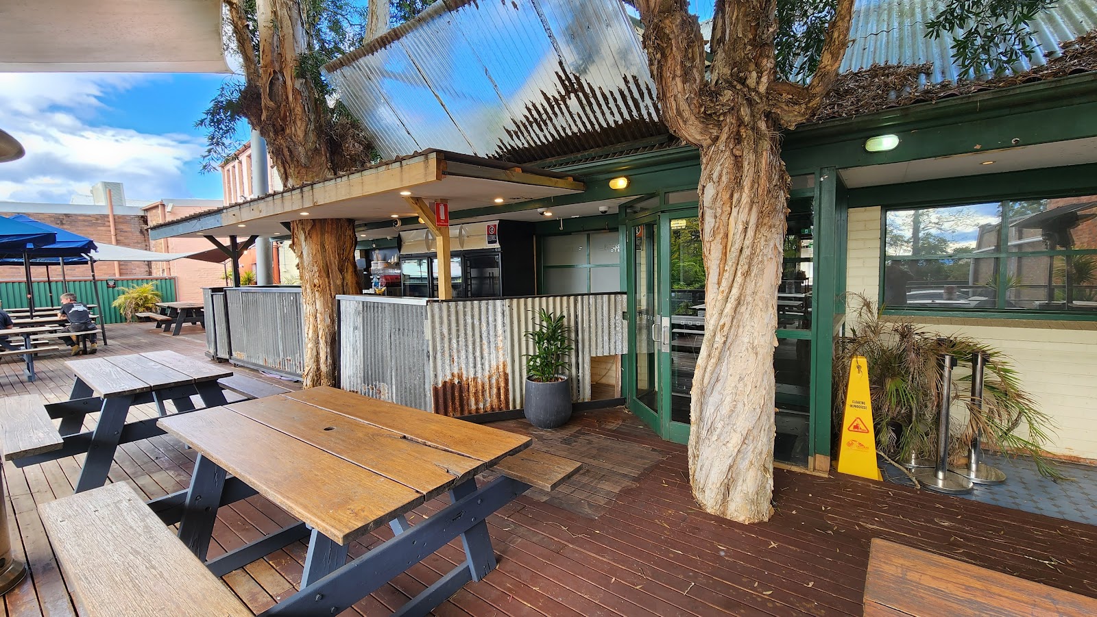 Fitzroy Hotel in Windsor - photo 3