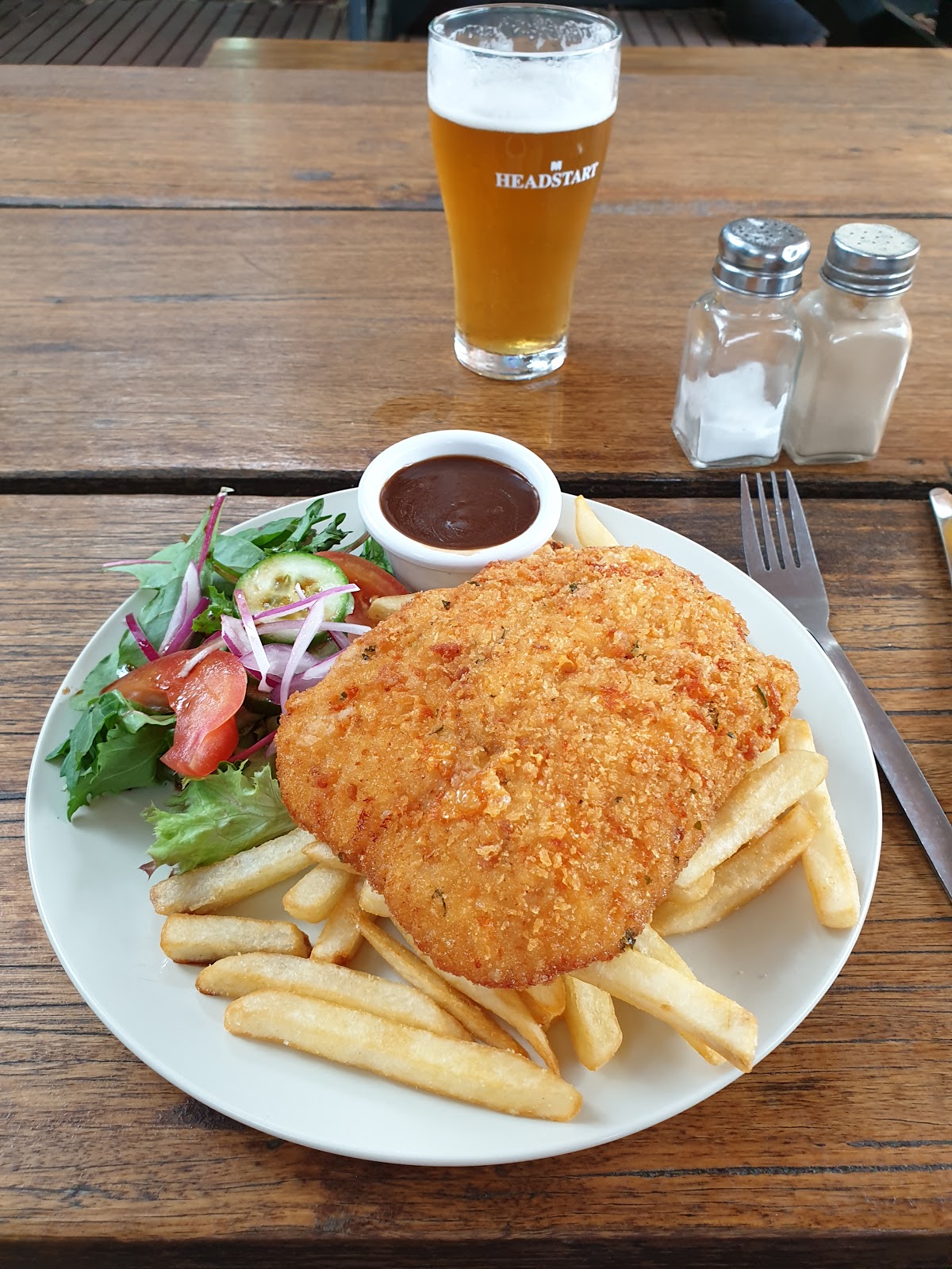 Fitzroy Hotel in Windsor - photo 8