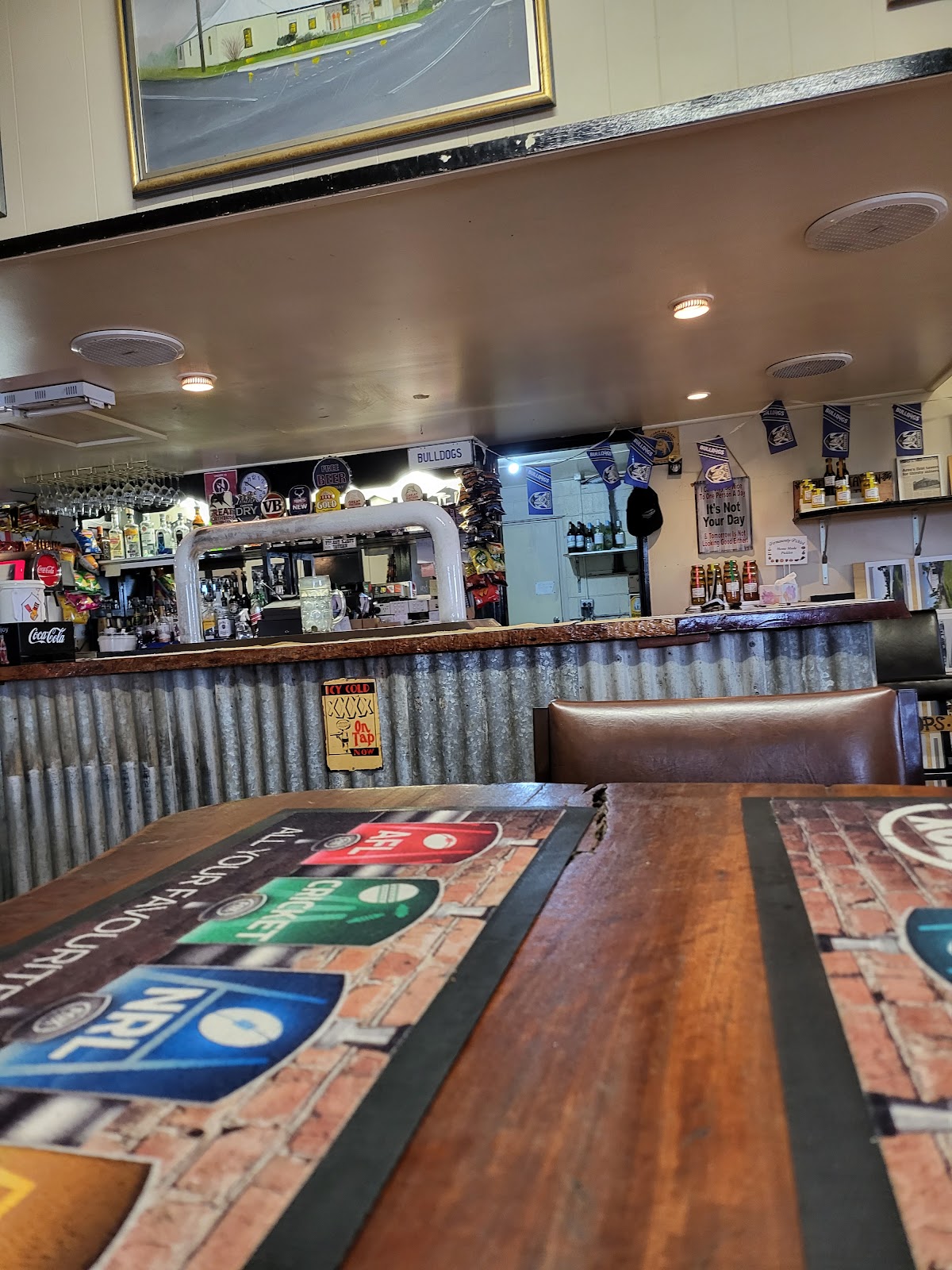 Forest Reefs Tavern in Forest Reefs - photo 3