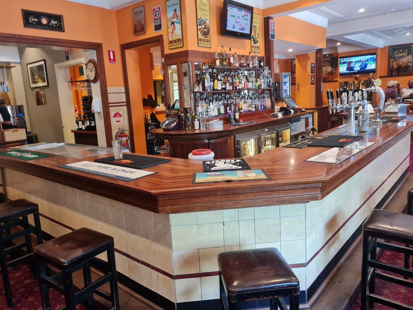 Gardners Inn Hotel in Blackheath - photo 2