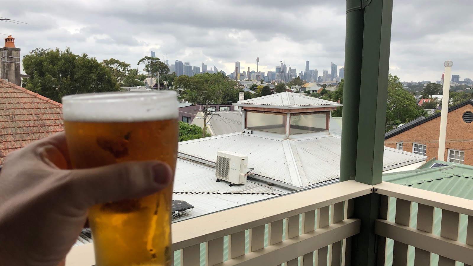 Garry Owen Hotel in Rozelle - photo 3