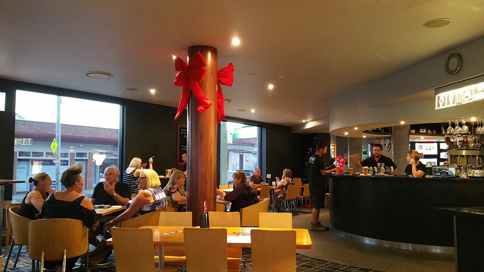 Gates Hotel in Adamstown - photo 1