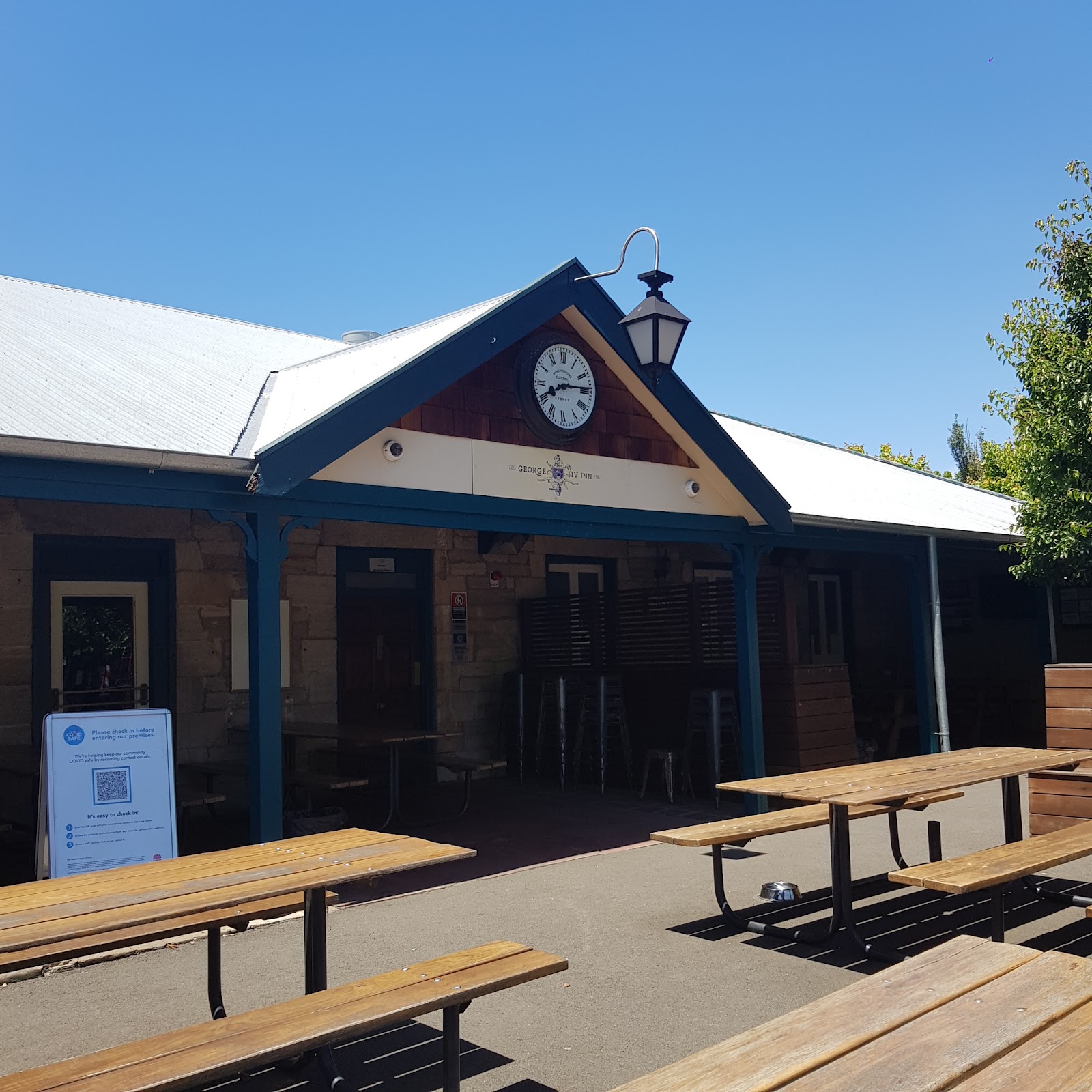 George IV Inn in Picton - photo 1