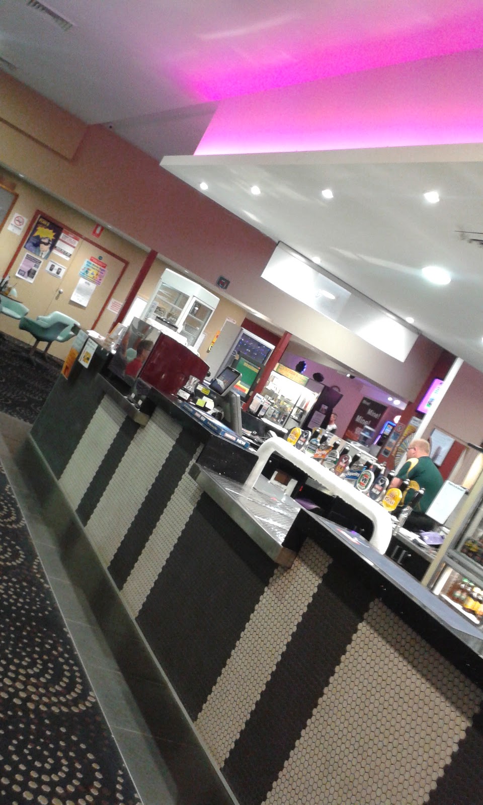 Gilgandra Services Club in Gilgandra - photo 2