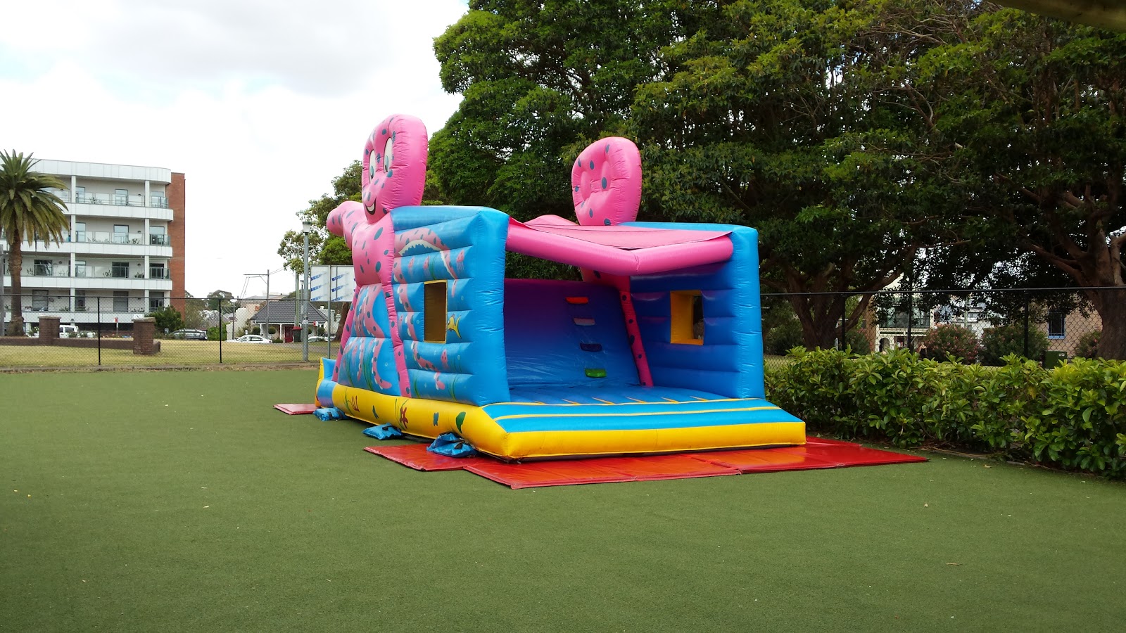 Gladstone Park Bowling Club Ltd in Balmain - photo 6