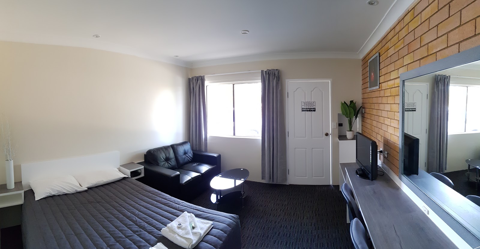Goldfields Inn Hotel in Tuena - photo 7