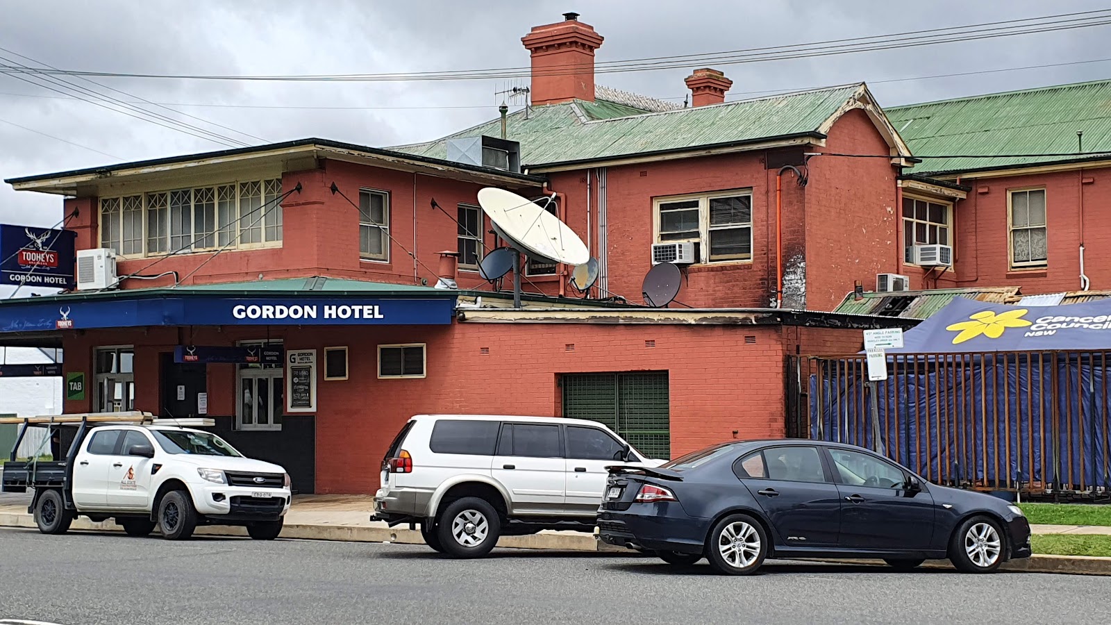 Gordon Hotel in Goulburn - photo 1