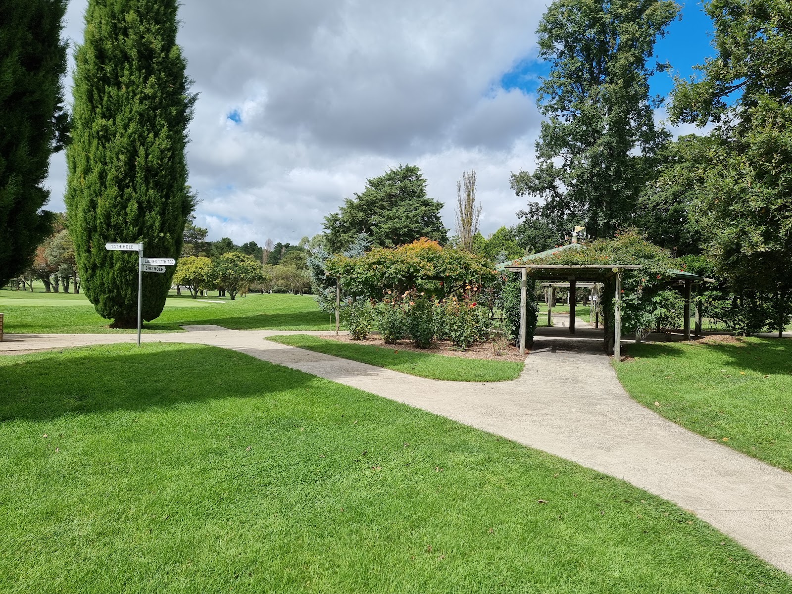 Goulburn Golf Club Ltd in Goulburn - photo 6