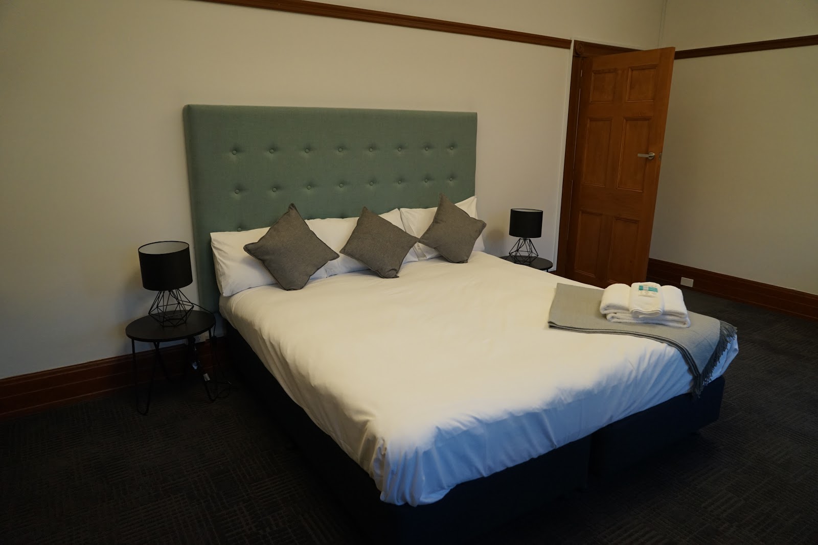 Guildford Hotel in Guildford - photo 8
