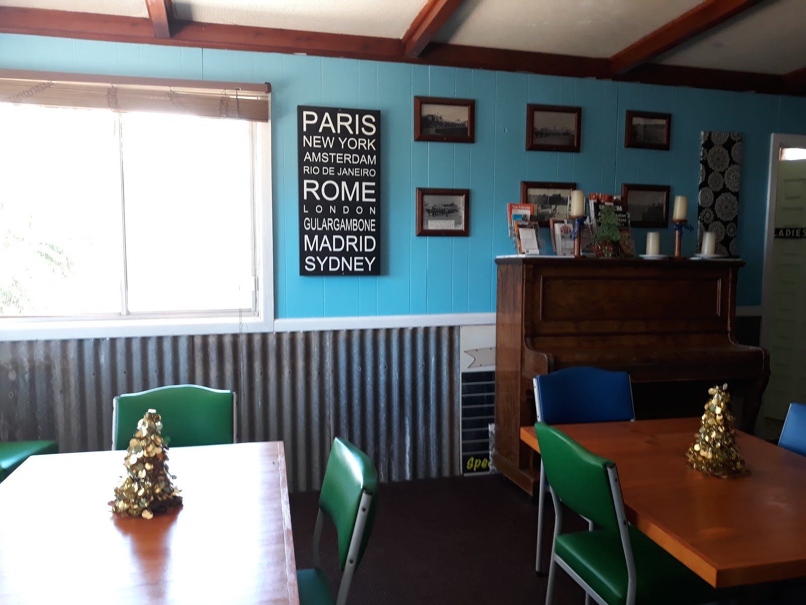 Gulargambone Hotel in Gulargambone - photo 2