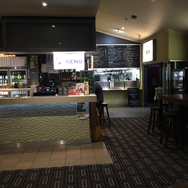 Hamilton Station Hotel in Islington - photo 2