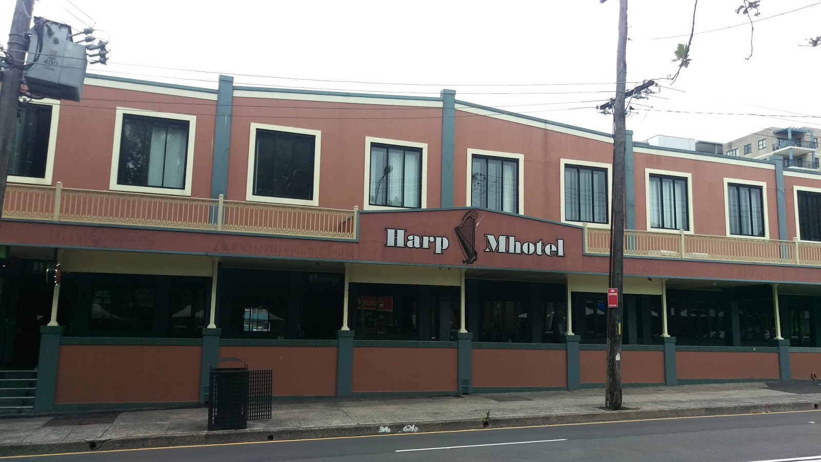 Harp Hotel in Wollongong - photo 1