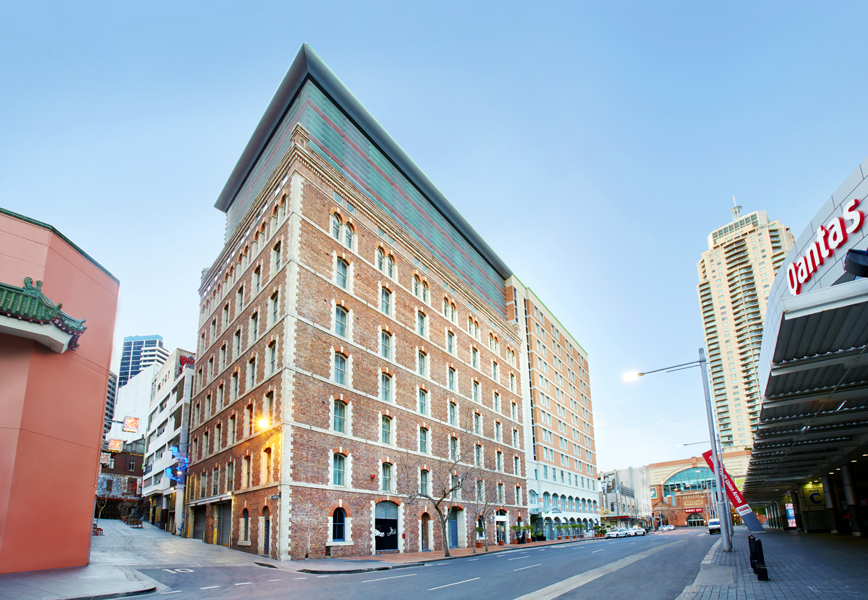 Holiday Inn Darling Harbour in Haymarket - photo 1