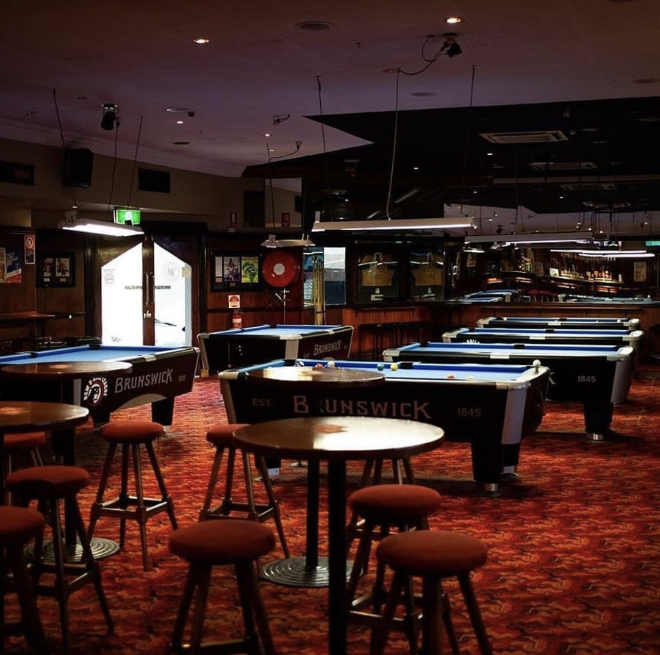 Huntsbury Hotel in Lewisham - photo 3