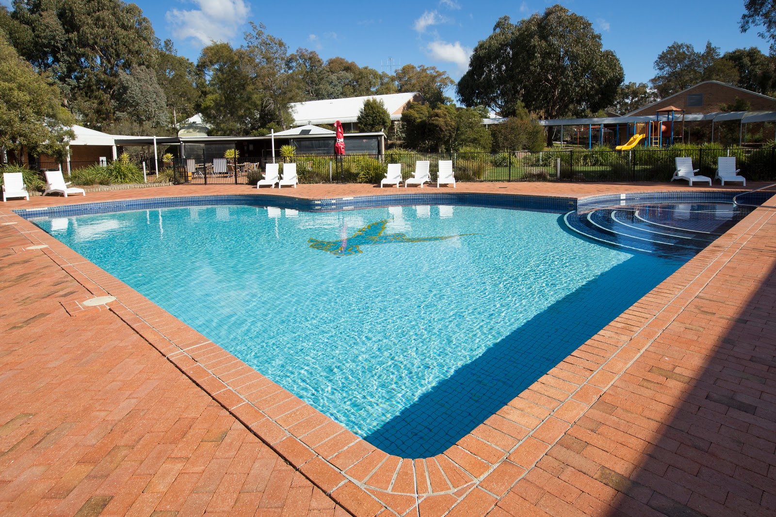 Ibis Styles Canberra Eaglehawk in Sutton - photo 3