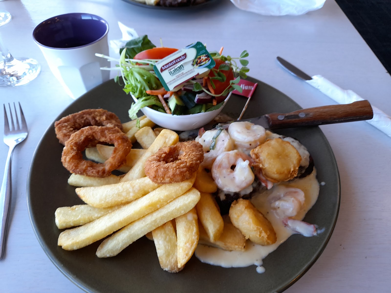 Illawarra Yacht Club Limited in Warrawong - photo 7