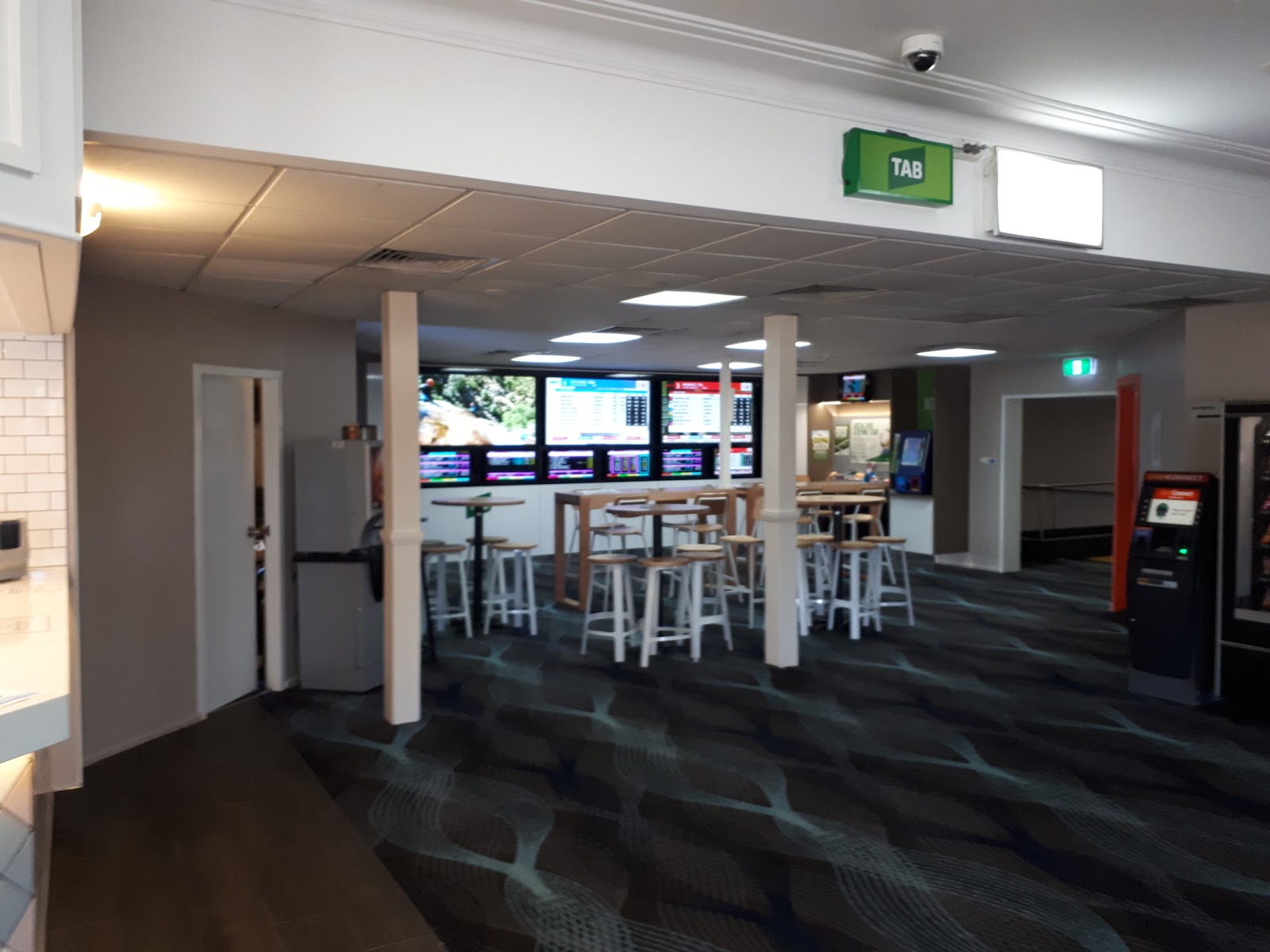 Ingleburn Bowling and Recreation Club Co Operative Limited in Ingleburn - photo 2
