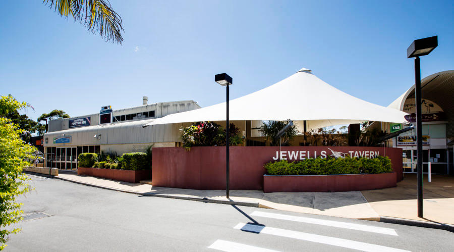 Jewells Tavern in Jewells - photo 1