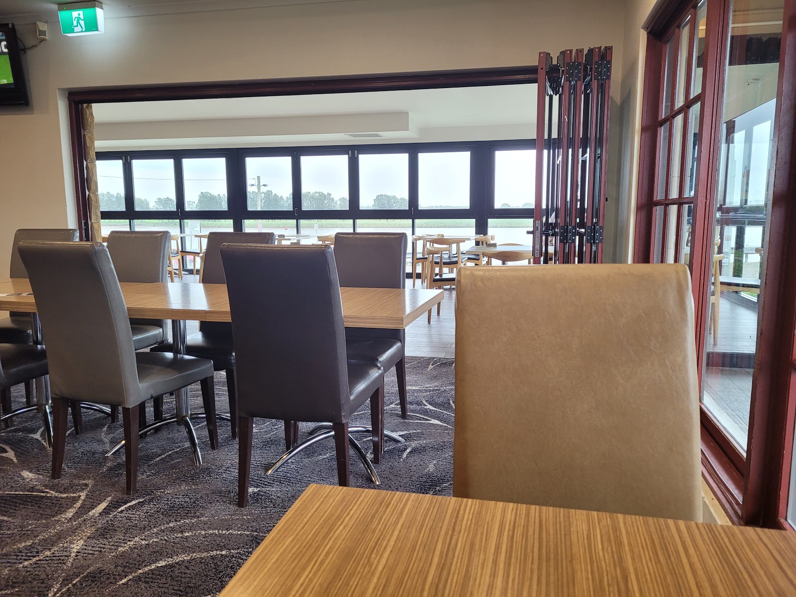 Junction Inn Hotel in Raymond Terrace - photo 7