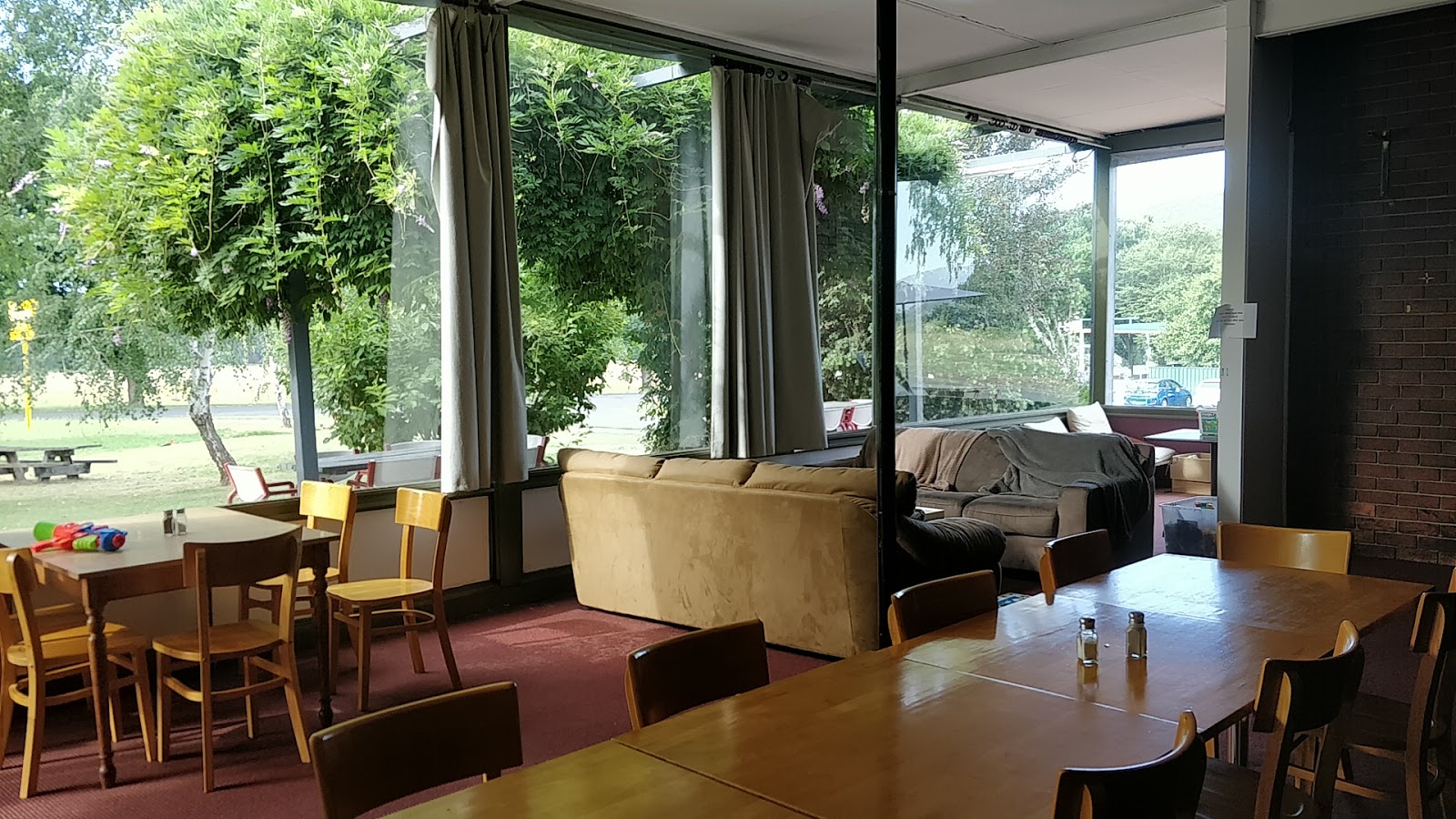 Khancoban Alpine Inn in Khancoban - photo 3