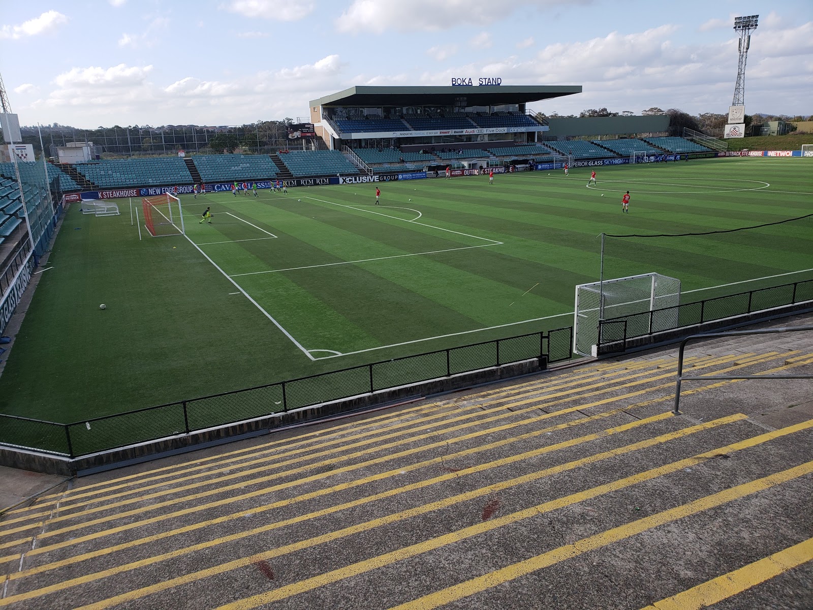 King Tom Club in Edensor Park - photo 3