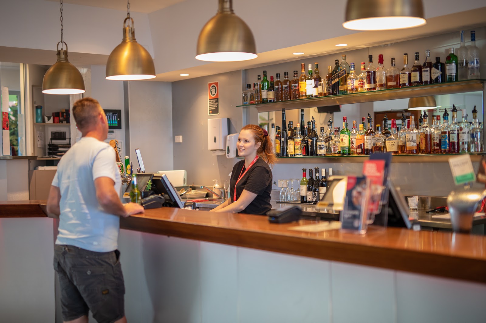 Kings Head Hotel in South Hurstville - photo 4