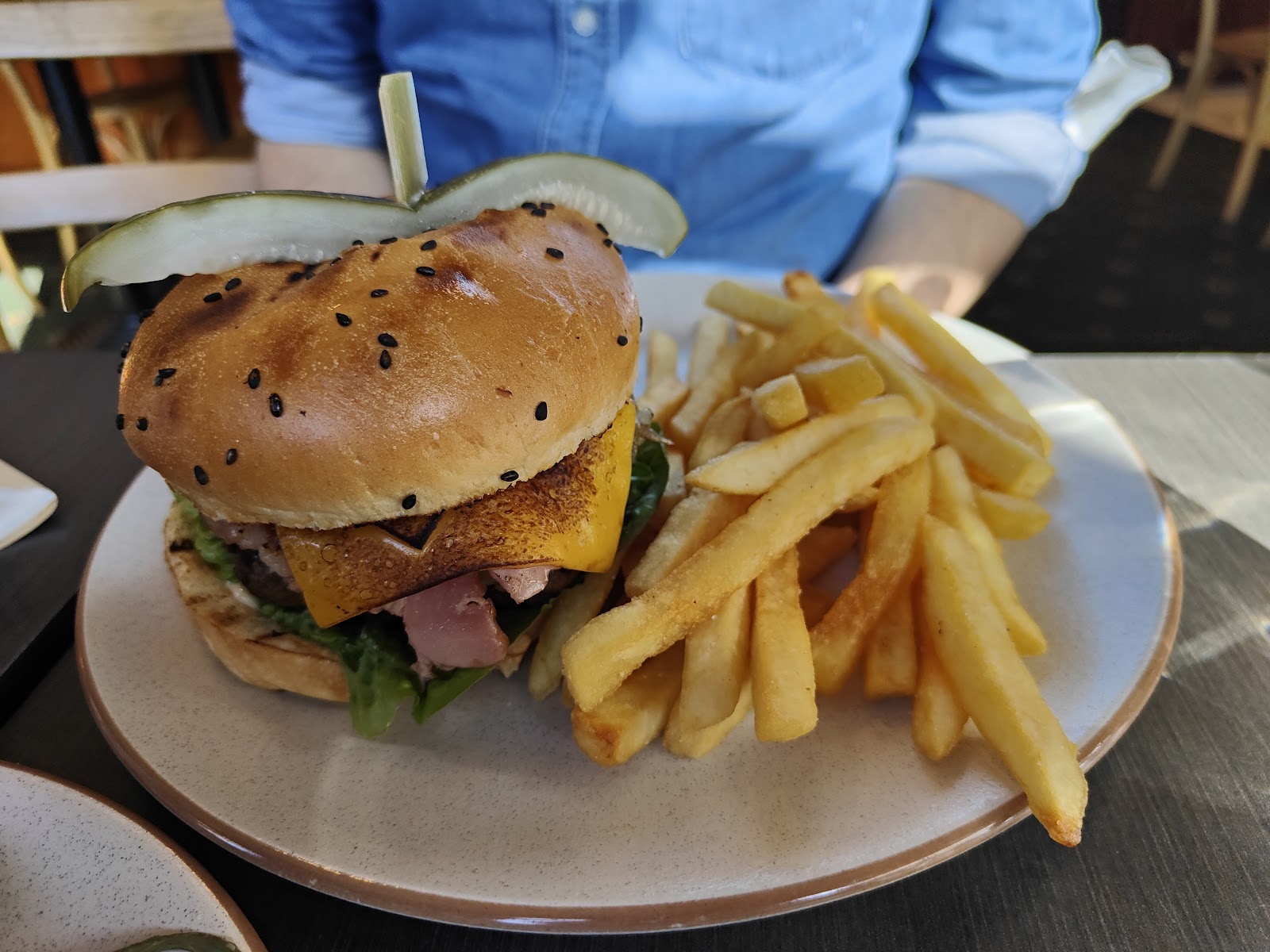 Kirribilli Hotel in Kirribilli - photo 6