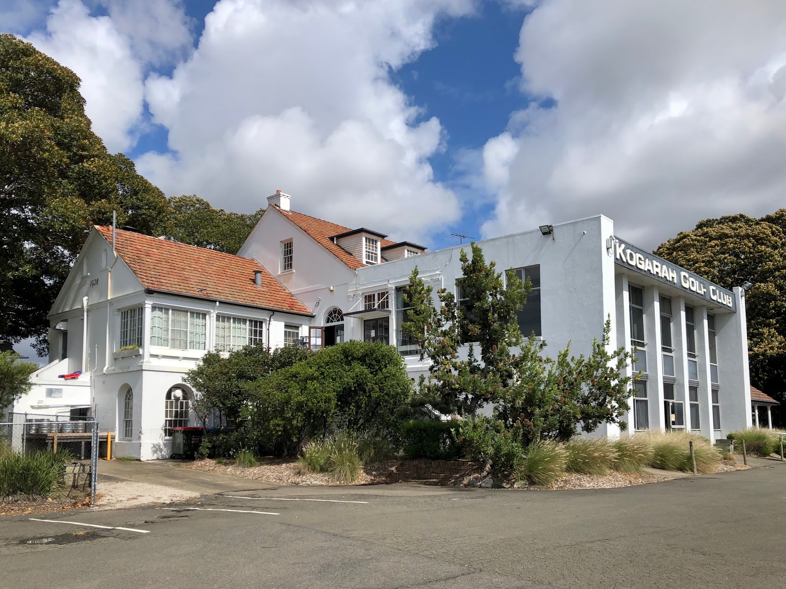 Kogarah Golf Club in Arncliffe - photo 1