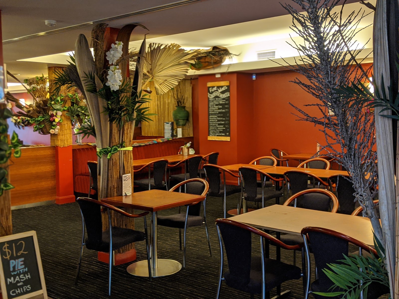 Kogarah Hotel in Kogarah - photo 5