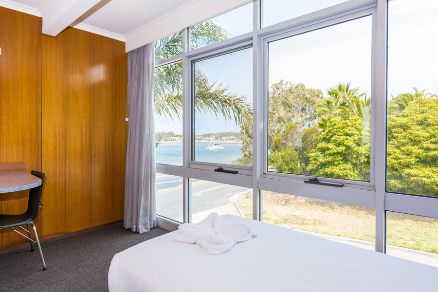 Lake View Hotel in Merimbula - photo 5
