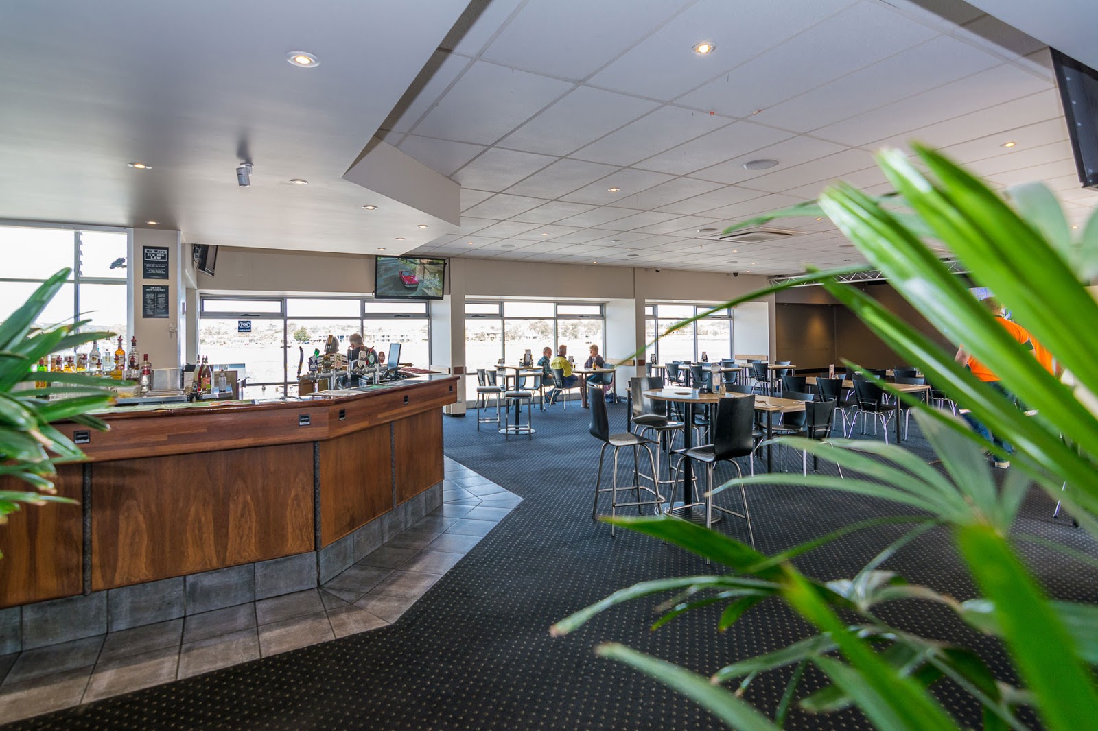 Lake View Hotel in Merimbula - photo 3