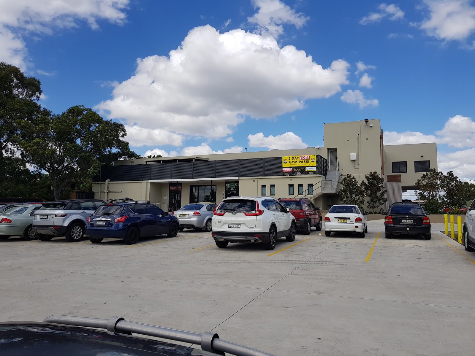 Lalor Park Hotel in Blacktown - photo 1