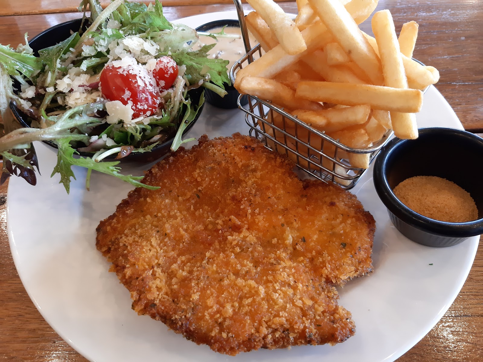 Lawson Park Tavern in Mudgee - photo 8