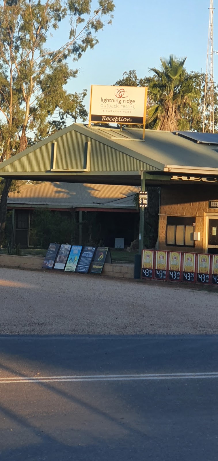 Lightning Ridge Hotel Motel in Lightning Ridge - photo 2