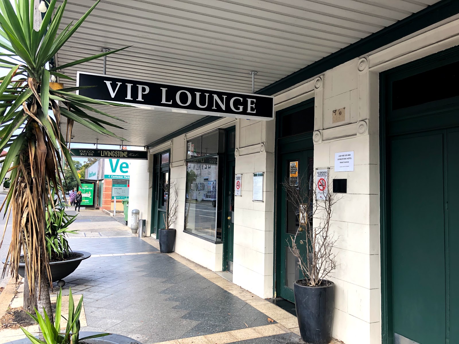 Livingstone Hotel in Petersham - photo 2