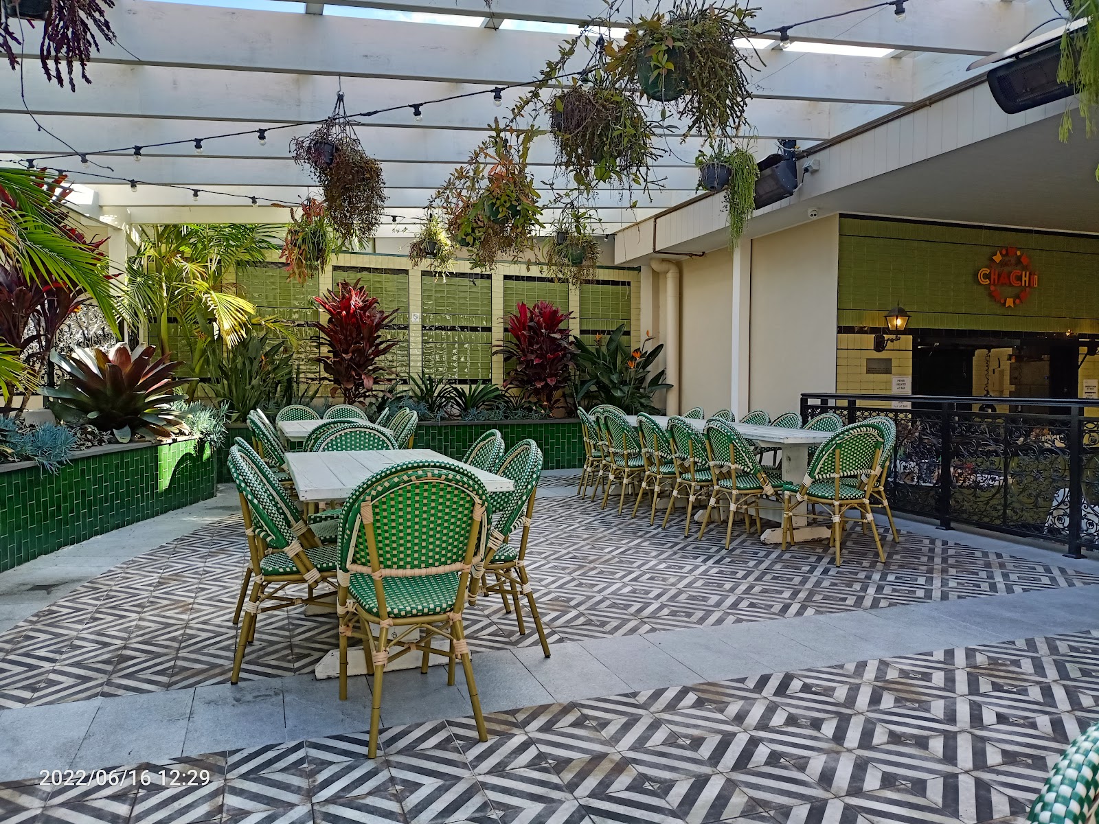 Livingstone Hotel in Petersham - photo 3